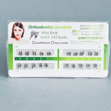 brackets roth chino